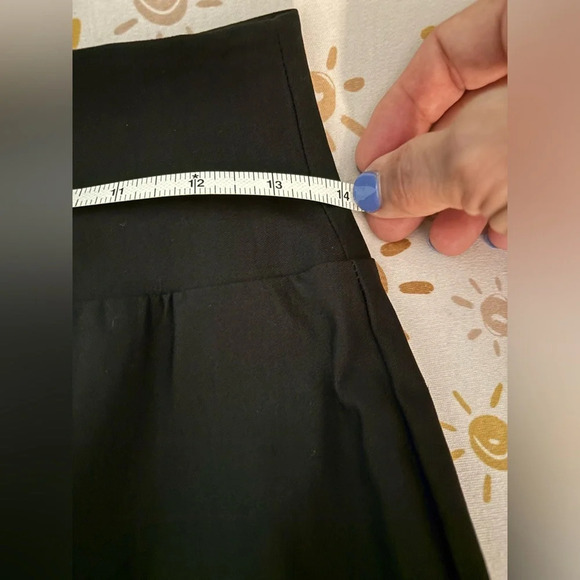 iZ Byer Womens Black Pencil Skirt Kick Slit Size Medium Rayon/nylon/spandex - Picture 4 of 8